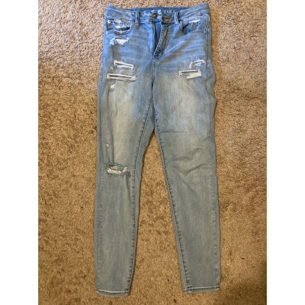 Size 8 Regular Light Wash AE Curvy Super High Waisted Jeggings